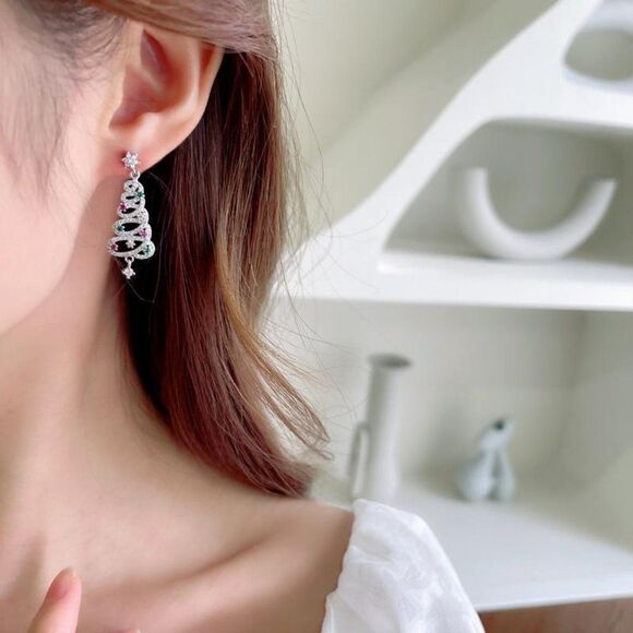 Festive‎ Holiday Christmas Tree Rhinestone Silver Earrings - Picture 2 of 4